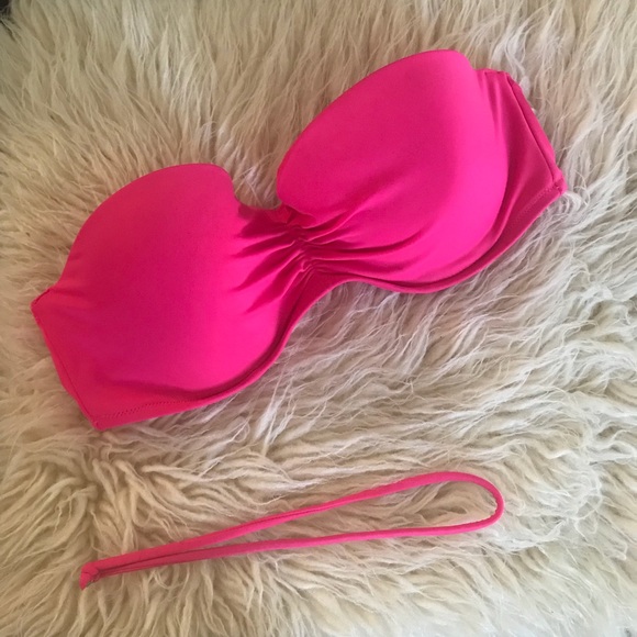 Victoria's Secret Other - VS Swimsuit Top